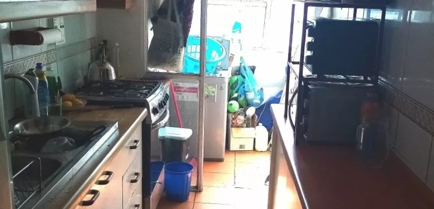 Se Vende Departamento Excelente Ubicación Metro Chile España