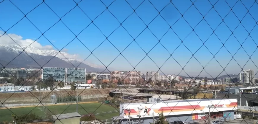 Se Vende! Sector Av. Raul Labbé Altura Av. La Dehesa