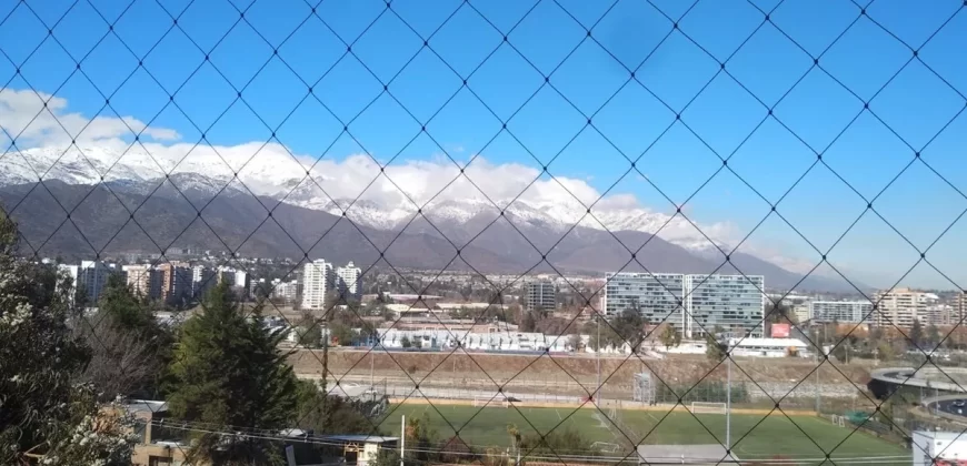 Se Vende! Sector Av. Raul Labbé Altura Av. La Dehesa