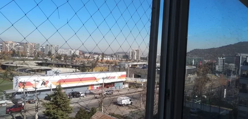 Se Vende! Sector Av. Raul Labbé Altura Av. La Dehesa