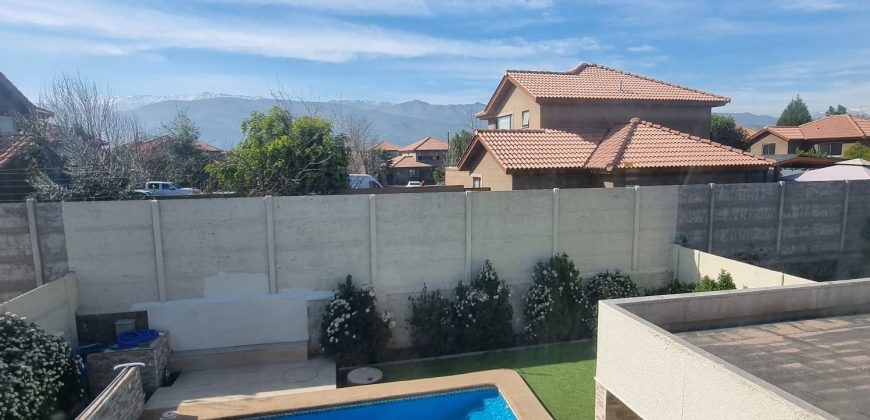 Se Vende Espectacular Casa En Brisas Norte De Chicureo