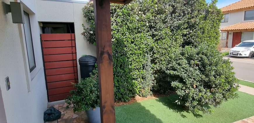Se Vende Espectacular Casa En Brisas Norte De Chicureo