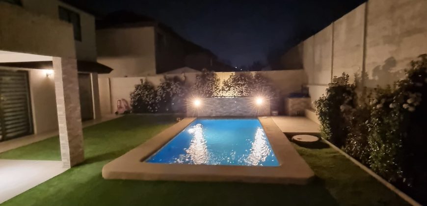 Se Vende Espectacular Casa En Brisas Norte De Chicureo