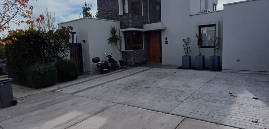 Linda Casa En Venta Chamisero De 3d + Serv