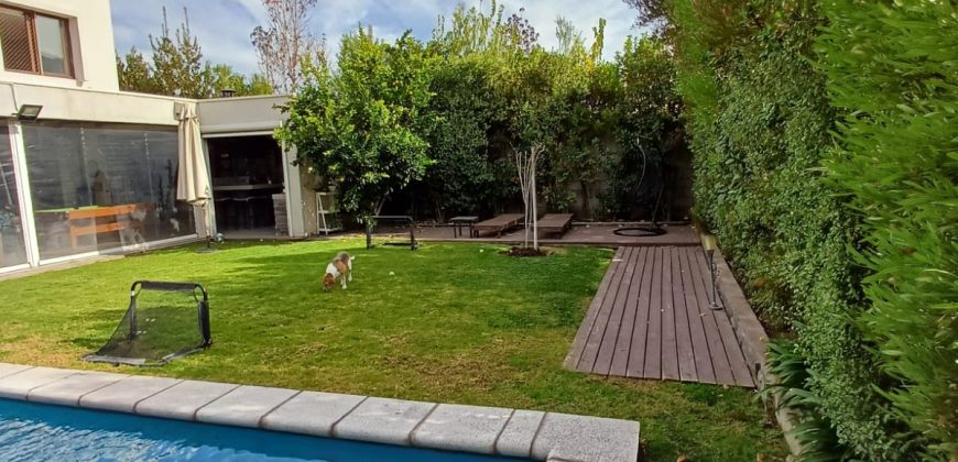 Linda Casa En Venta Chamisero De 3d + Serv