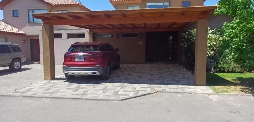 Casa En Arriendo Remanso De Chicureo